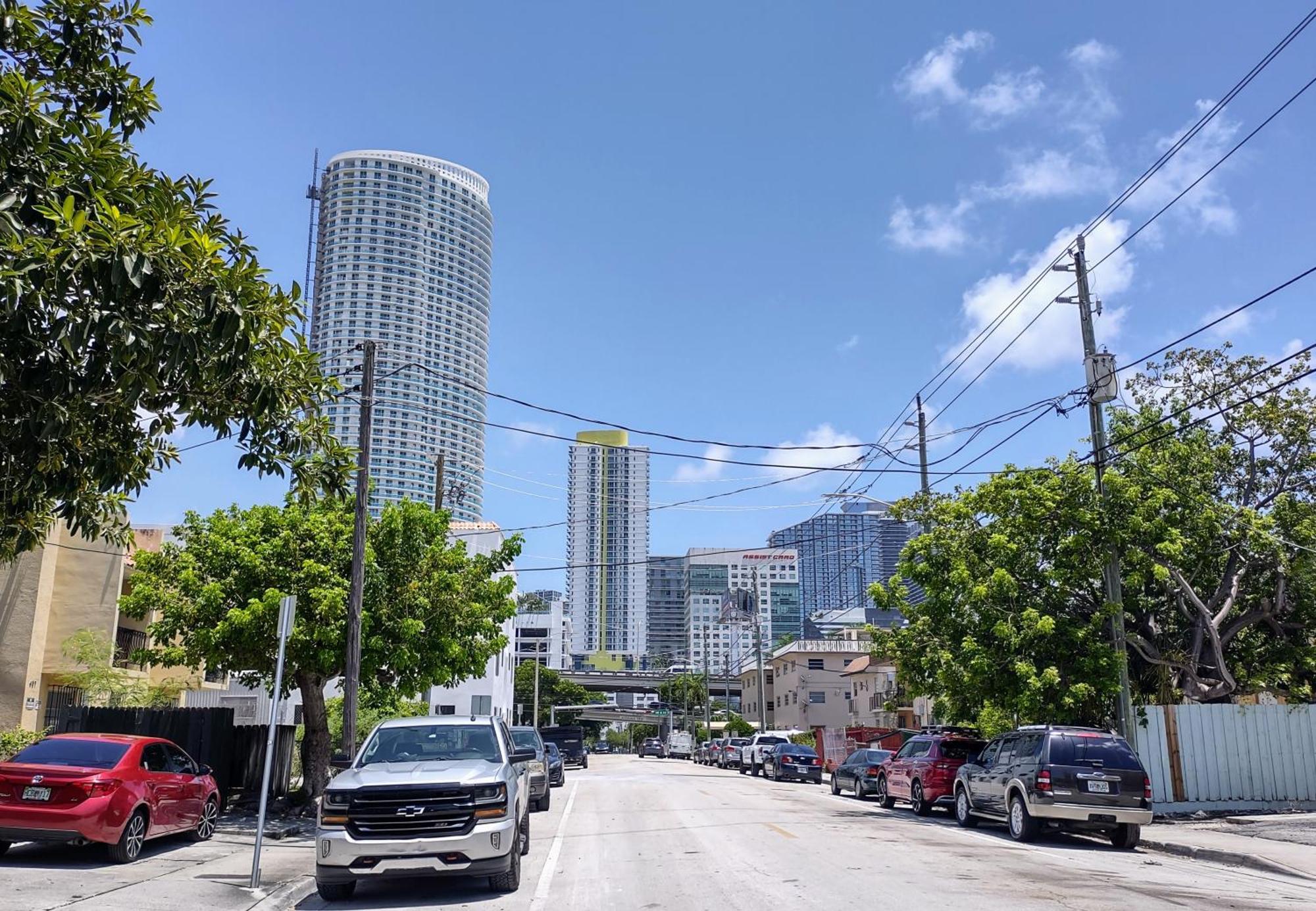 Authentic Vibe 1br Near Dt & Brickell Appartement *